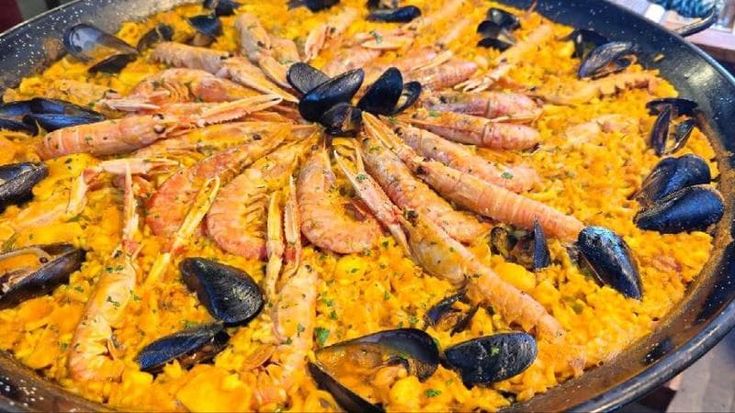 Arancino, supplì al telefono, sushi e paella: le mille varianti del riso