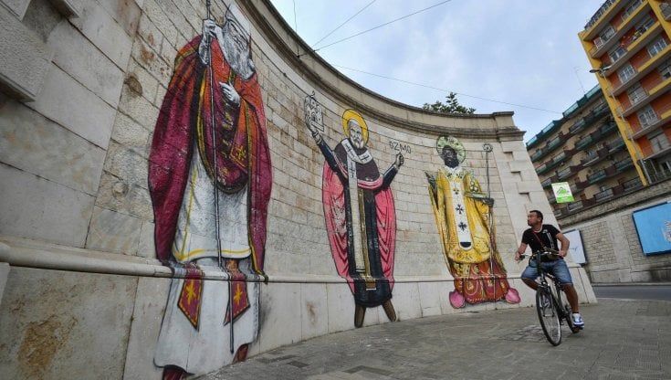 Nicola, il più amato dagli street artist: i murales sono un miracolo laico