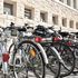 I ciclisti italiani cambiano passo: boom di biciclette elettriche