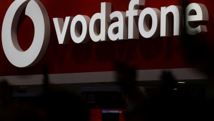 Vodafone raccoglie i cellulari usati e li fa smaltire ai detenuti di Bollate