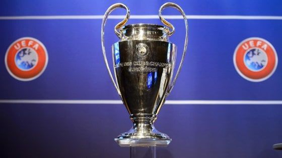 Uefa, rinviate le finali di Champions ed Europa League