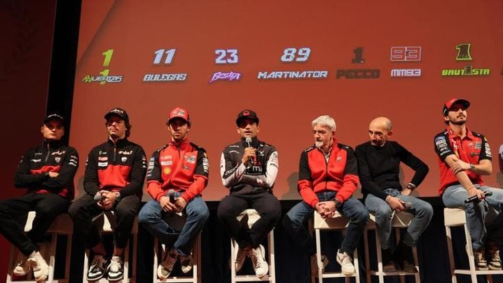 Festa Ducati, Márquez già accelera: “Io e Bagnaia come Mbappè e Vinicius al Real Madrid”