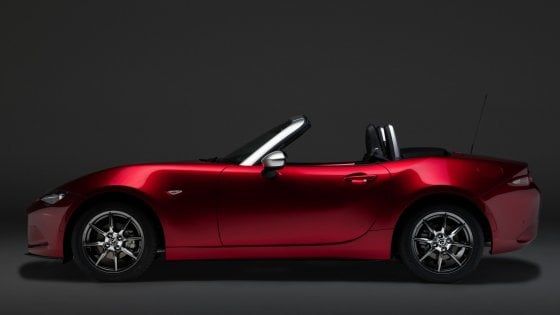 Mazda MX-5 limited edition, solo tre esemplari