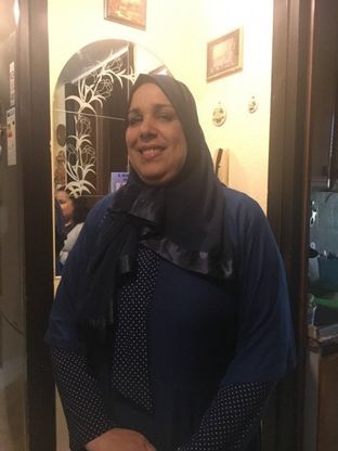 Papa a Milano, ospite in casa di una famiglia musulmana: con Hanane e Karim alle Case bianche