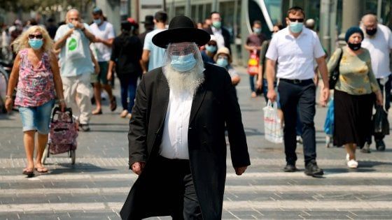 Israele pronto a rinchiudere tutti in casa: ma il governo è diviso