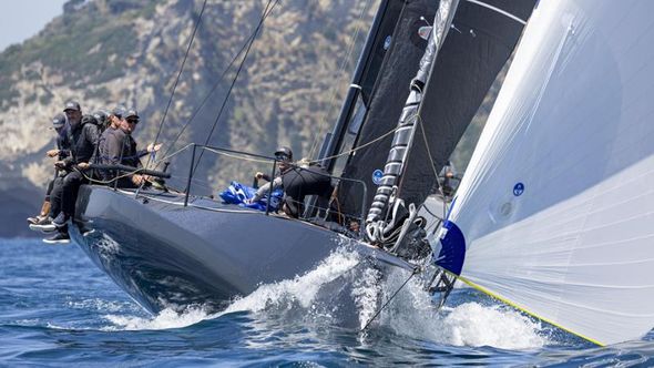 Tre Golfi 2026, 150 barche al via e vince Summer Storm
