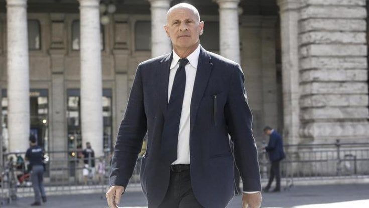 "Revisionista". Pd, sinistra e familiari delle vittime contro la commissione sugli anni di piombo di Rampelli, la replica: "Non ritiro nulla"