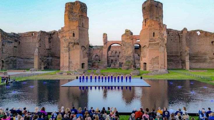 Danzare sospesi sull’acqua, la rivoluzione di Caracalla