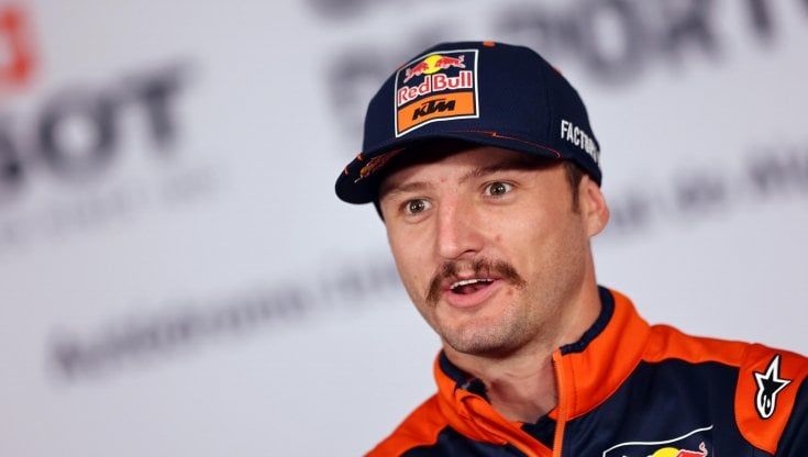 MotoGp, Portimao: Miller sorprende nelle libere. Terzo tempo per Bagnaia, Grave incidente per Pol Espagaro