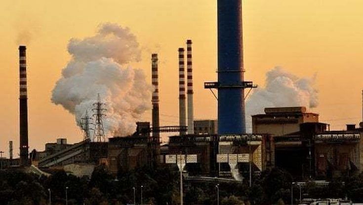 Taranto, allarme dell'Arpa: il 22 marzo picco di biossido di azoto dall'ex Ilva. "Valore quasi doppio al consentito"