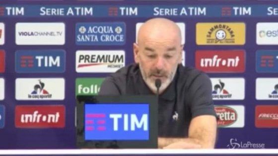 Fiorentina, Pioli: "Napoli non è imbattibile. Scansarsi? Discorsi che non ci sfiorano”