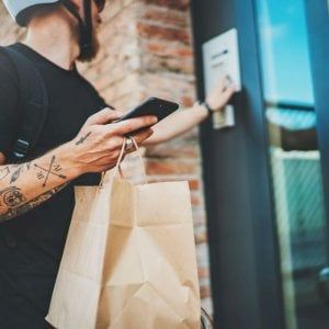 Glovo cresce in Italia: sempre più delivery