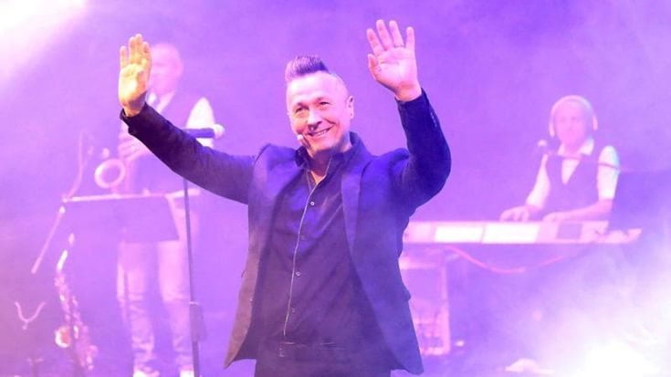 Paolo Belli: “La malattia di mia moglie, un anno terribile. Con mamma Pierina una vita funk”