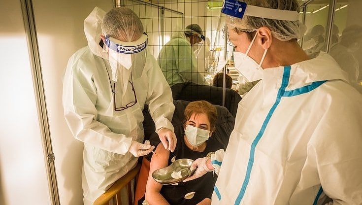 Coronavirus, il Piemonte "vede" ancora la zona gialla ma ieri i nuovi contagiati raddoppiati 
