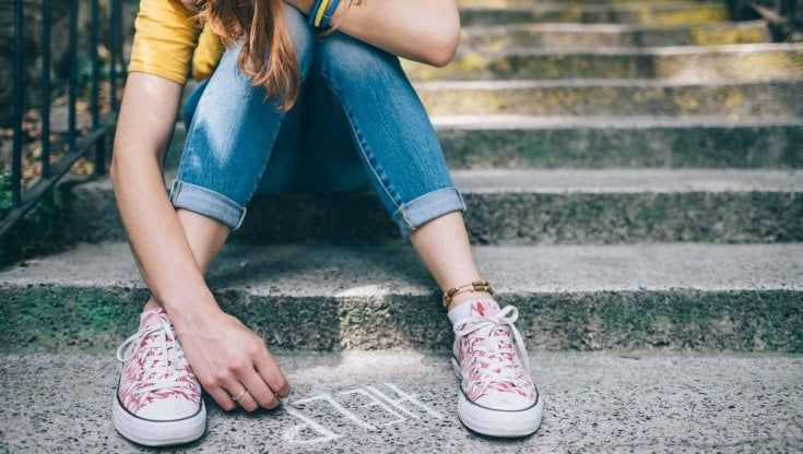 Salute mentale: "Specialisti e famiglie sono soli, emarginati dalla politica"
