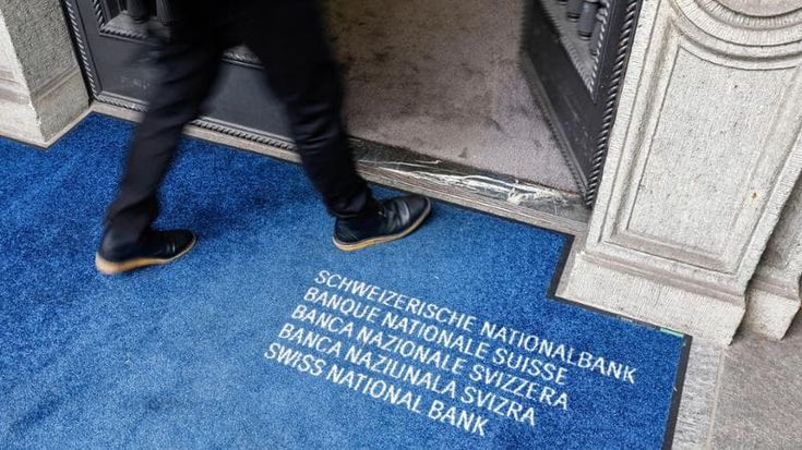 Super franco, la Svizzera in trincea