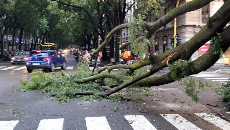 Maltempo, allerta gialla in serata a Milano per i temporali