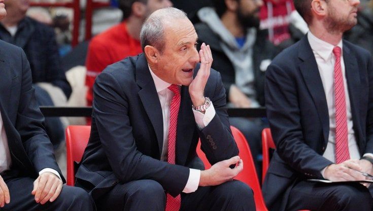 Serie A, Milano e Bologna sconfitte: Tortona batte Scafati e si porta a -2 dalla vetta