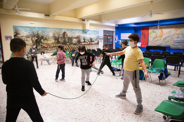 Palermo, i bambini dello Sperone mettono in scena “Antigone”
