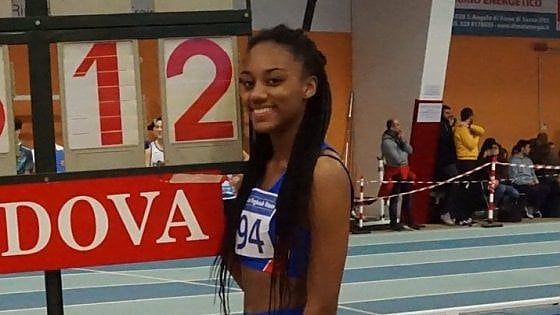 Atletica, Larissa meglio di mamma Fiona May: record giovanile nel salto in lungo, 6,36 a 15 anni