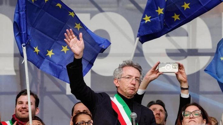 Manfredi a piazza del Popolo: "Vogliamo più Europa nelle nostre città"