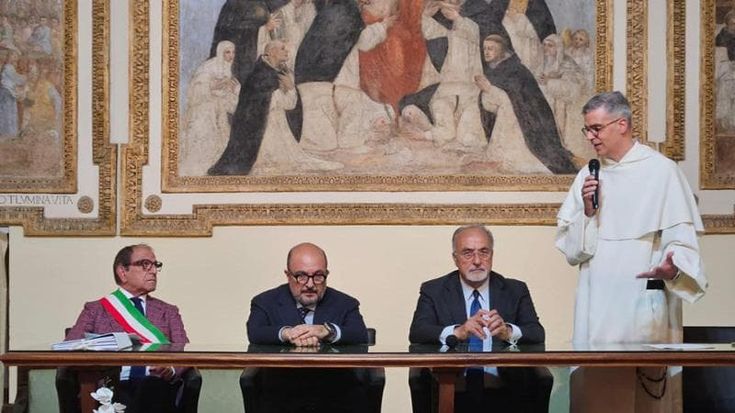 Sant’Anastasia, convegno elettorale di FdI nel santuario della Madonna dell’Arco: è scontro sul ministro Sangiuliano