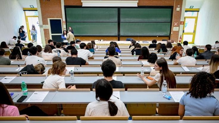 Università, 35mila posti per formare infermieri, fisioterapisti, dietisti e tecnici. E da quest’anno anche 70 osteopati