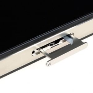 Apple in trattativa con gli operatori telefonici per la sua Sim