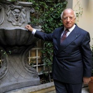 Roma, Scarpellini parla di Marra: "Pagai, poteva bloccarmi"