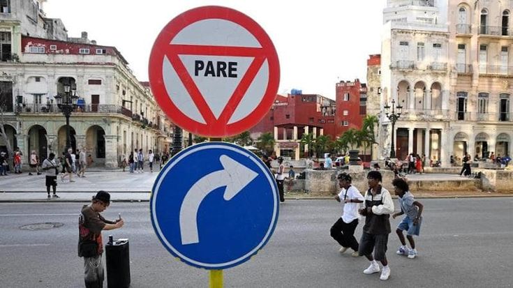 Svolta a destra