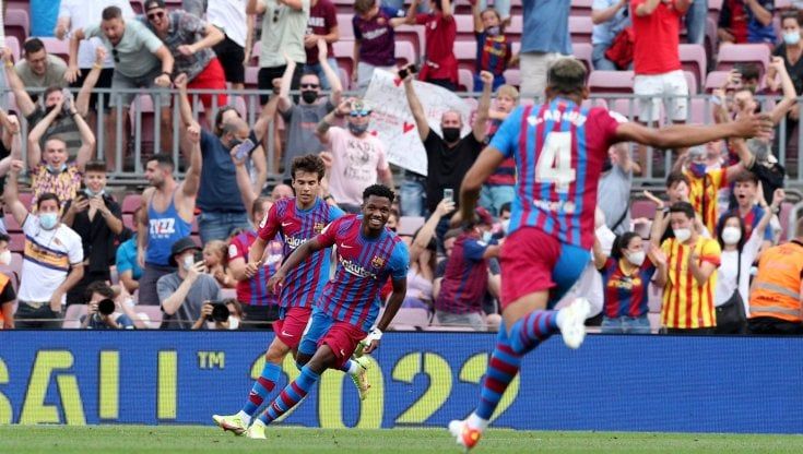 Spagna, il Barcellona ritrova Ansu Fati e il sorriso: 3-0 al Levante