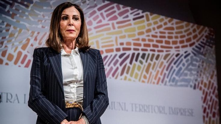 Santanchè: "Rassegnatevi, non mi dimetto. Riferirò in Aula quando lo decideranno i capigruppo"