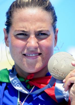 Nuoto, Martina Grimaldi<br />vince i 25 km a Barcellona