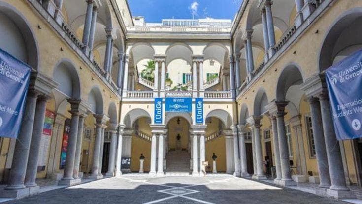 Università di Genova, la battaglia delle borse di studio: chi si laurea a marzo deve restituirle