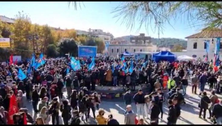 Ospedale senza medici, Nuoro in marcia per il diritto alla salute