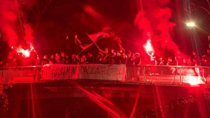 "Free Palestine”, gli studenti del Cavour occupato manifestano nel quartiere e arrivano al Colosseo