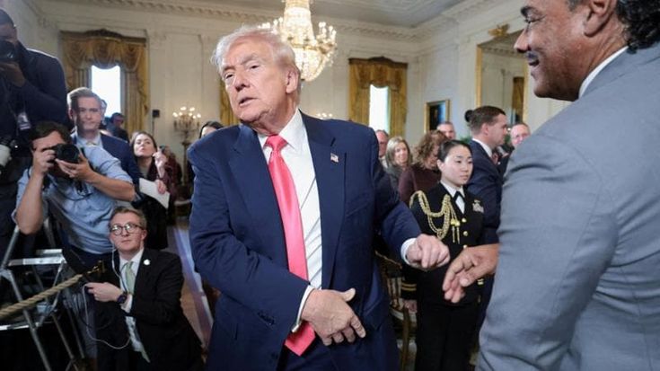 Trump avverte: “Sul Venezuela ho le idee chiare”. Machado invita i militari a disobbedire a Maduro