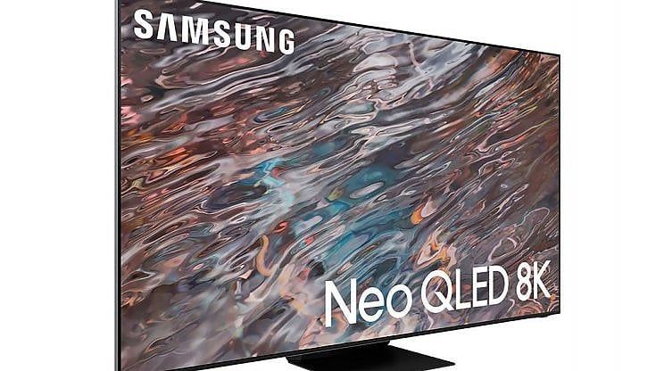 Samsung Qn 800a. Ecco cosa (non) si può fare con un tv 8K 