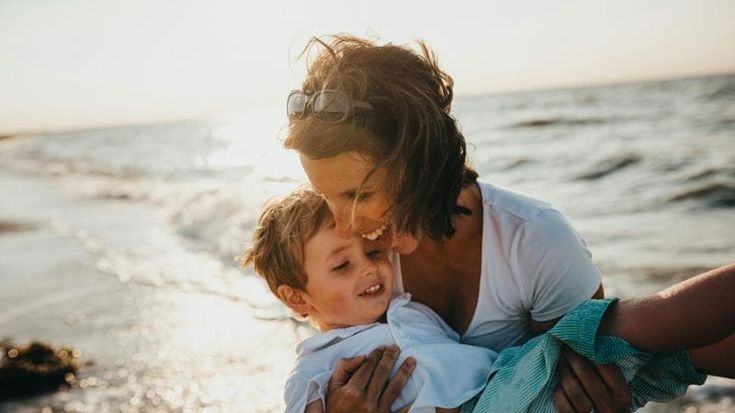 Single escluse dalla fecondazione assistita: al via la legge di iniziativa popolare