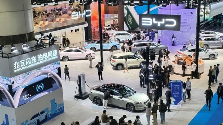 Guangzhou, lo sterminato Motorshow delle meraviglie made in China. Tutte le novità