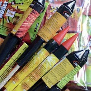 Sequestrati tre quintali di "botti", nascosti in un negozio di frutta