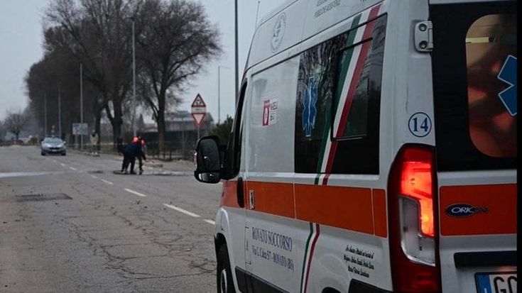 Finisce in scooter contro un palo della luce: Nicolas Tomasoni muore a 14 anni a Chiari