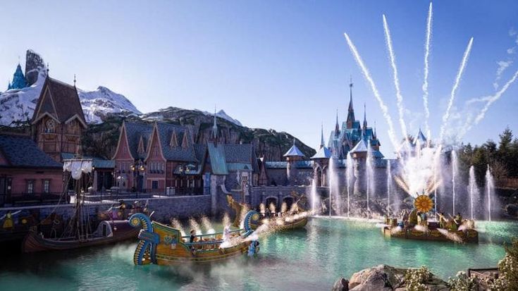 La primavera a Disneyland Parigi comincia con World of Frozen. Tutte le novità