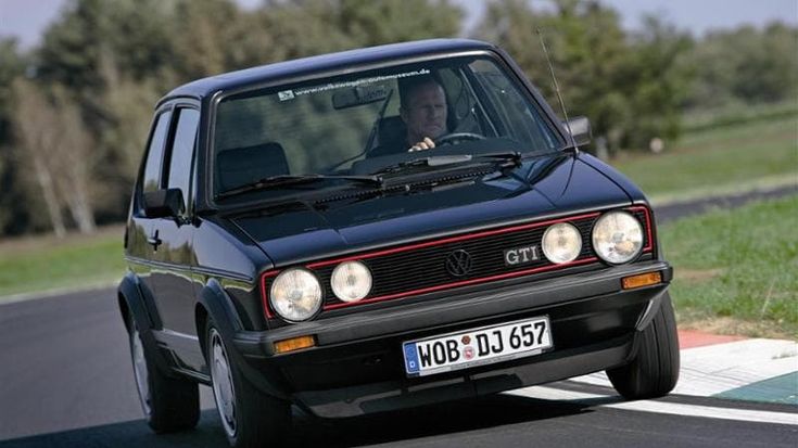 Golf GTI, passione intramontabile. Al via il festival dei fan a Wolfsburg