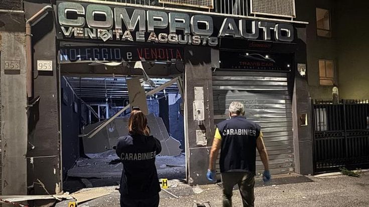 Due bombe carta contro l’autonoleggio in 24 ore: nel mirino il boss del Quarticciolo