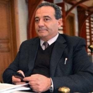 E Caudo annuncia: "Corro alle primarie. L'inchiesta? Si risolverà"