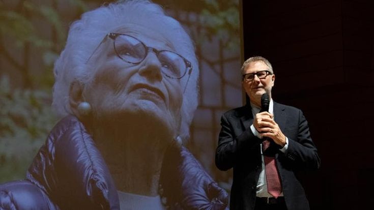 Docufilm su Liliana Segre, la denuncia del regista Gabbai: “Un cinema non lo proietterà per paura”