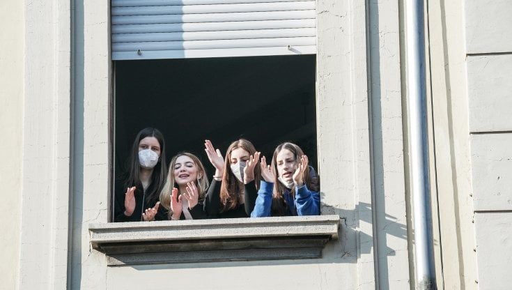 Scuola, uno studente su due sceglie i licei. Crescono tecnici e professionali