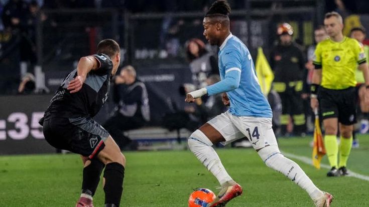 La Lazio non punge, con la Cremonese finisce 0-0. Sarri e gli arbitri: “Se parlo mi squalificano”