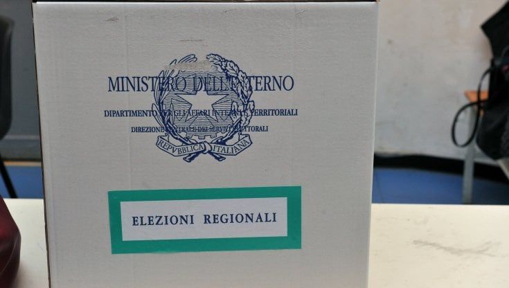 Elezioni, impossibile votare in Italia  per studenti e lavoratori fuorisede. Ecco come fanno all'estero